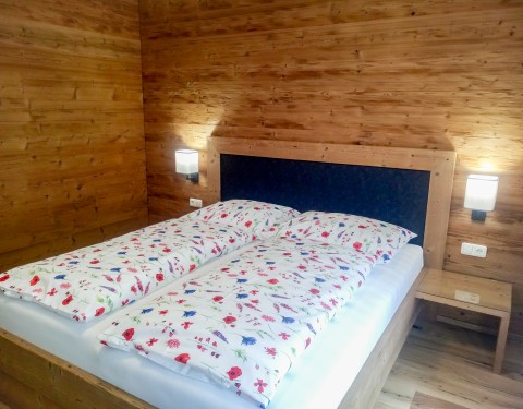 Neu renovierte Zimmer beim Mendlingbauer – Urlaub am Bauernhof