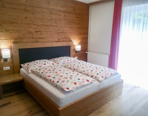 Neu renovierte Zimmer beim Mendlingbauer – Urlaub am Bauernhof